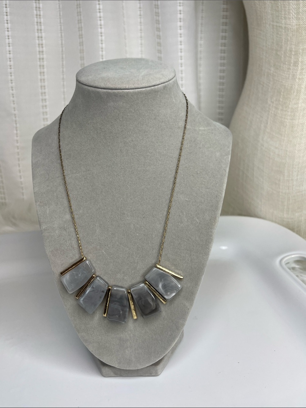 Gold-Tone Gray Marble Pendant Bib Necklace